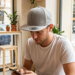 Result RC083X - Casquette Bronx Élégance Polyvalente