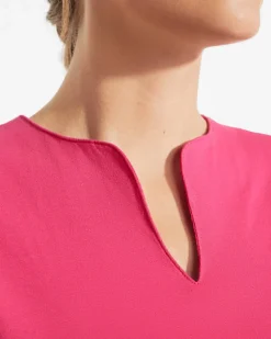 Roly CA6532 - BELICE T-shirt près du corps avec encolure en V