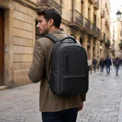 Sac à dos pour ordinateur portable imperméable en nylon recyclé 2 tons avec compartiment en polyester recyclé 210D - Egotier 92195